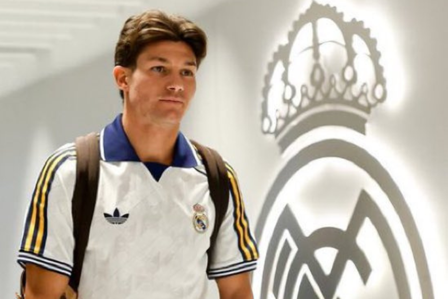 Fran García, llegando al Bernabéu