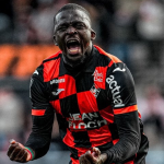 Bamba Dieng celebrando un gol