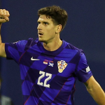 Matanovic celebrando un gol con Croacia