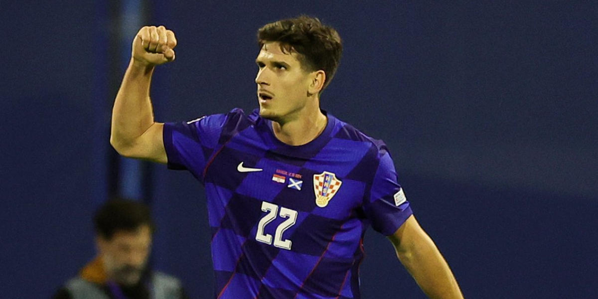 Matanovic celebrando un gol con Croacia