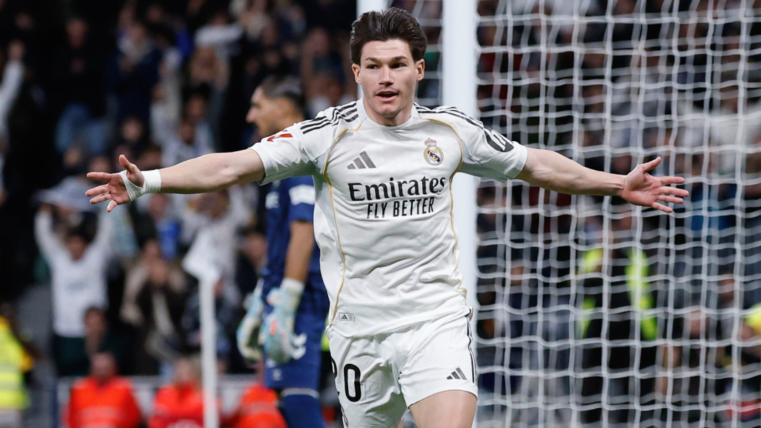 Fran García celebra su gol con el Madrid