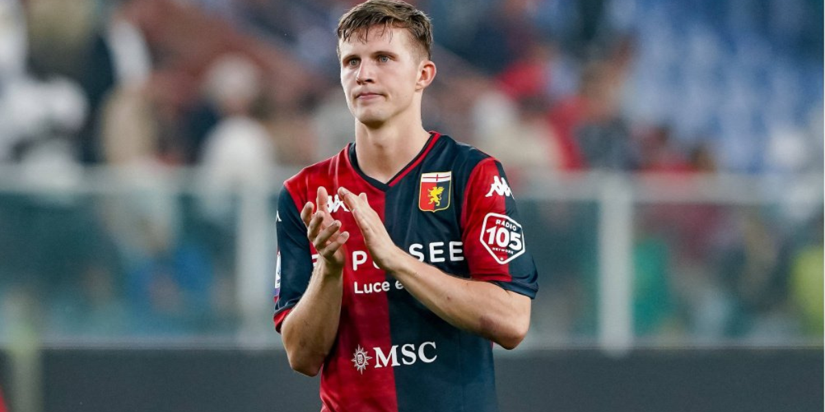 Frendrup durante su etapa en el Genoa