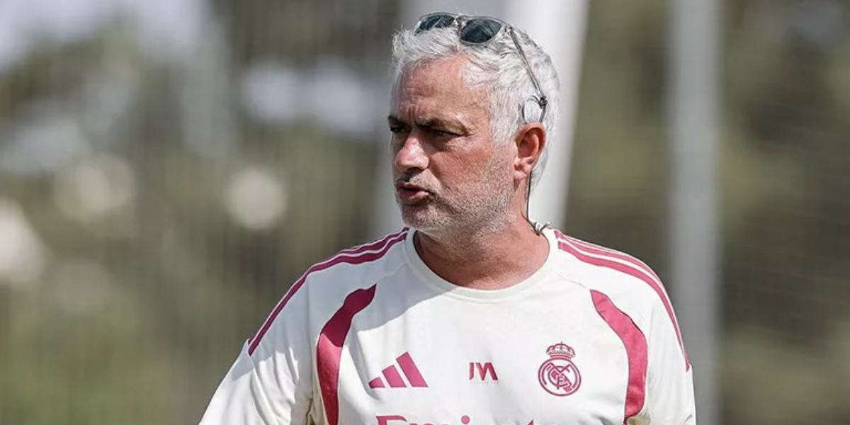 Mourinho entrenando con el Madrid