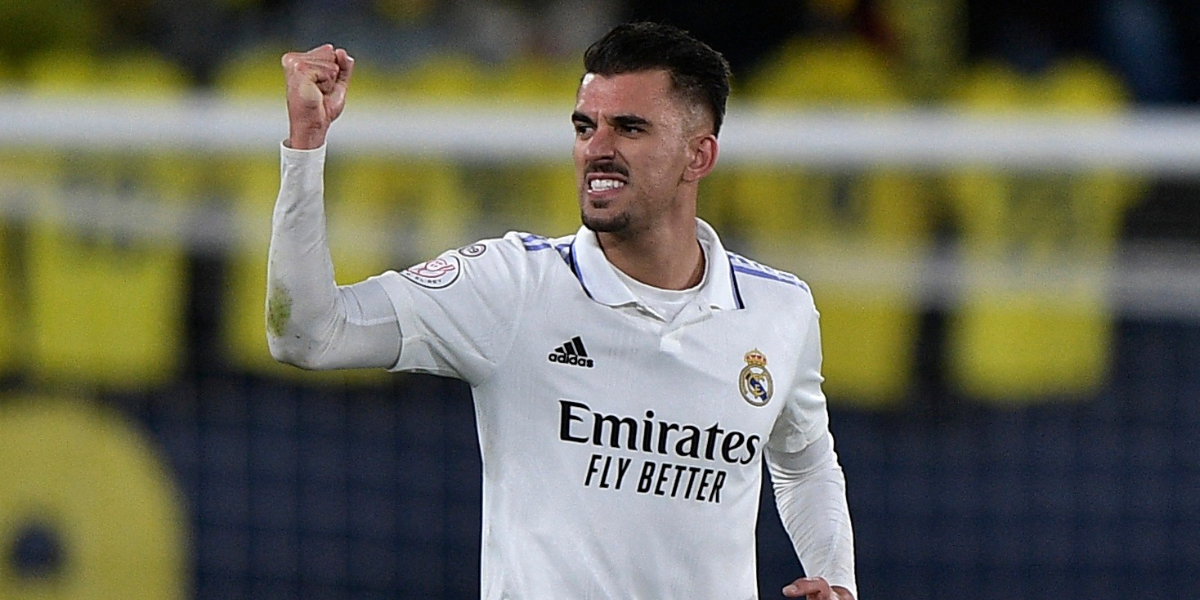 Ceballos celebrando un gol con el Madrid