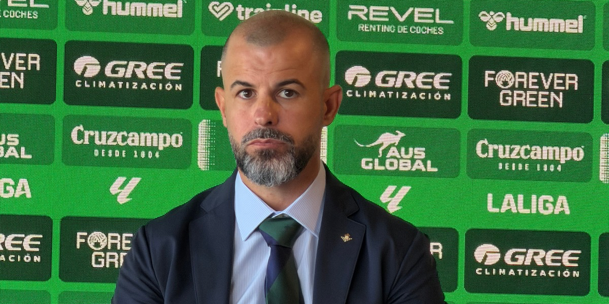 Fajardo en la primera presentación del Betis