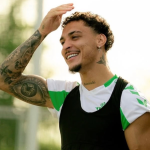 Antony durante la pretemporada del Betis